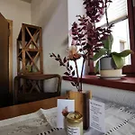 아파트 Vielstubenhaus - August *