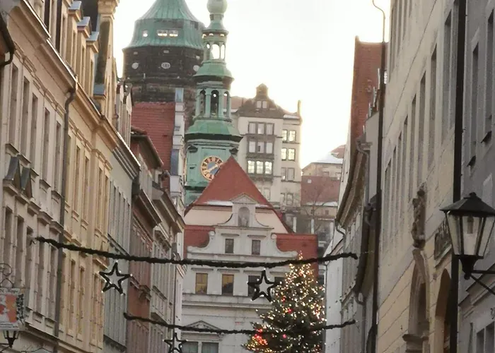 Vielstubenhaus - August アパート *